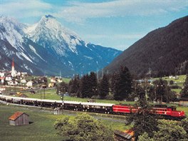 Venice Simplon-Orient-Express,  Bar Car '3674'