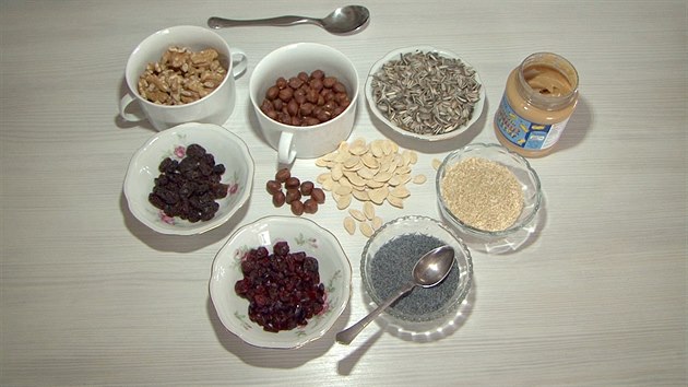 Vlašské a lískové ořechy