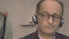 Jeden z barevných zábr Adolfa Eichmanna u izraelského soudu