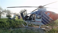 enu bylo nutné transportovat vrtulníkem do Fakultní nemocnice v Olomouci.