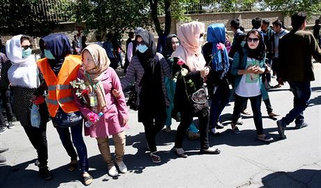 Hazrov protestovali v Kbulu proti vld, kter do jejich oblasti neplnuje...