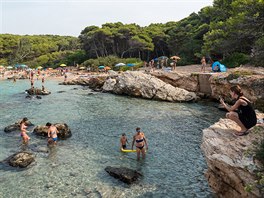 Porto Selvaggio, Nardo, Itálie. Západ slunce je tu neodolateln nádherný. V...