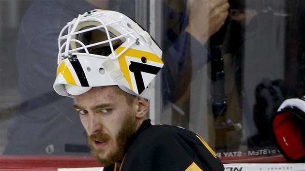 Pittsbursk glman Matt Murray bhem duelu s Tampou.