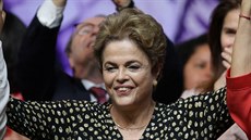 Brazilská prezidentka Dilma Rousseffová (10.5.2016) Brazilská prezidentka Dilma Rousseffová (10.5.2016)