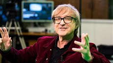 Zpěvák Miro Žbirka jako host videochatu iDNES.cz. (19. května 2016) Zpěvák Miro Žbirka jako host videochatu iDNES.cz. (19. května 2016)