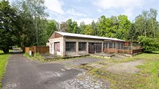 Z bývalé restaurace Oáza v českobudějovickém parku Stromovka chtěl majitel... Z bývalé restaurace Oáza v českobudějovickém parku Stromovka chtěl majitel...