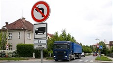 Lidé z některých olomouckých ulic, například Erenburgovy (na snímku) roky... Lidé z některých olomouckých ulic, například Erenburgovy (na snímku) roky...