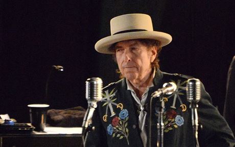 Bob Dylan v Palais des Sports v Paíi (10/2015)