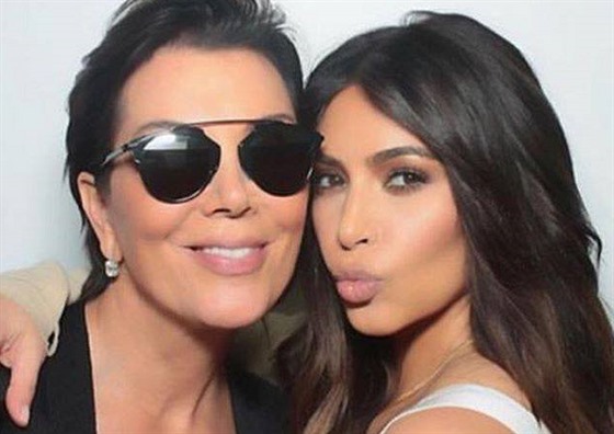 Kris Jennerová a její dcera Kim Kardashianová