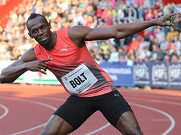 TRADIN GESTO. Jamajsk sprinter Usain Bolt na mtinku Zlat tretra.