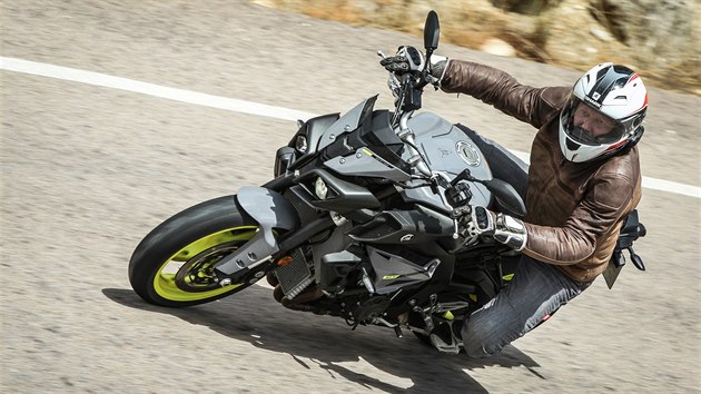 Yamaha MT-10