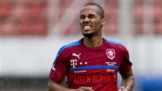 Theodor Gebre Selassie při tréninku české fotbalové reprezentace. Theodor Gebre Selassie při tréninku české fotbalové reprezentace.