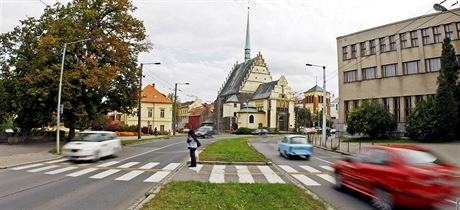 Zdenk Vícha srazil dívku na pechodu pro chodce, kdy la na zelenou. Od místa nehody ujel. Ulistraní snímek