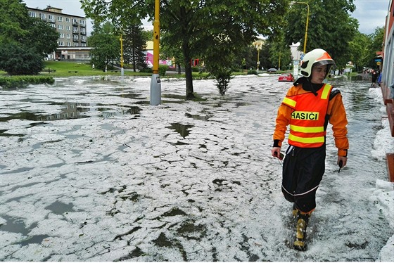 Fotografie Jana Szturce pibliují, jak vypadal Havíov, kdy jej  na Den dtí...