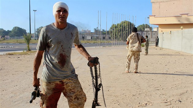 Libyjsk milice dobvaj Syrtu, kterou od roku 2014 drel Islmsk stt (9. ervna 2016)