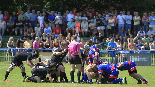 Momentka z finle ragbyov extraligy Vykov vs. Tatra Smchov (ern)