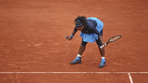 Serena Williamsov v nervydrsajcm finle Roland Garros