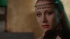 Helen Mirrenová ve filmu Excalibur z roku 1981