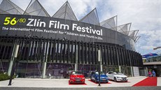 Letošní roční filmového festivalu ve Zlíně je už šestapadesátý. Letošní roční filmového festivalu ve Zlíně je už šestapadesátý.