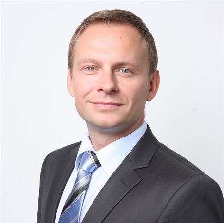 Analytik UniCredit Bank Patrik Roumbersk.