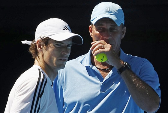 Ivan Lendl (vpravo) a Andy Murray na tréninku v Melbourne