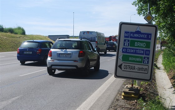 Klimkovickým se nelíbí, e znaení navádí nákladní dopravu od Ostravy smrem k...