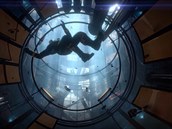 Snímek z filmové ukázky k Prey (2017). Snímek z filmové ukázky k Prey (2017).