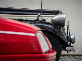 Výstava eský kabriolet a kupé v prbhu století poádaná Fakultou dopravní VUT