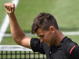 Dominic Thiem a jeho radost v semifinle turnaje ve Stuttgartu.