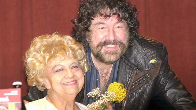 Zdenk Troka s Helenou Rikovou v roce 2003