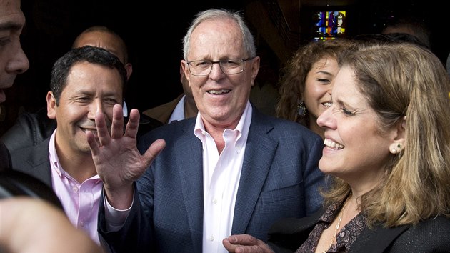 Pedro Pablo Kuczynski je novm prezidentem Peru (10. erven 2016)