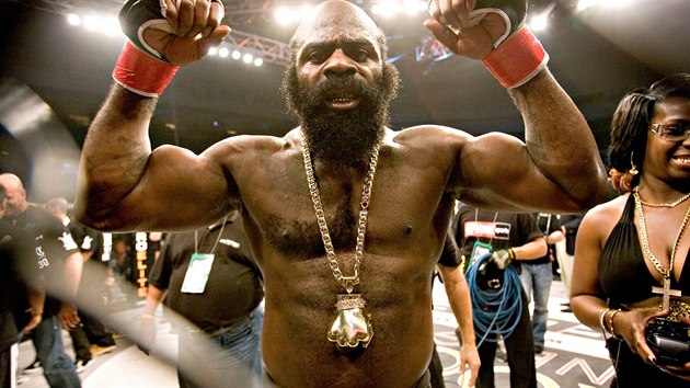 Kimbo Slice byl MMA hrdinou ze star doby, dn takov bojovnk si do tto disciplny cestu pravdpodobn nenajde.