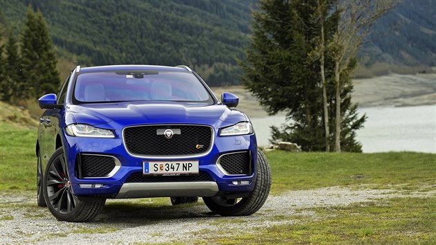 Jaguar F-Pace