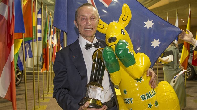 Svtovm podnikatelem roku byl vyhlen vrobce hraek Manny Stul z Austrlie. (11. ervna 2016)