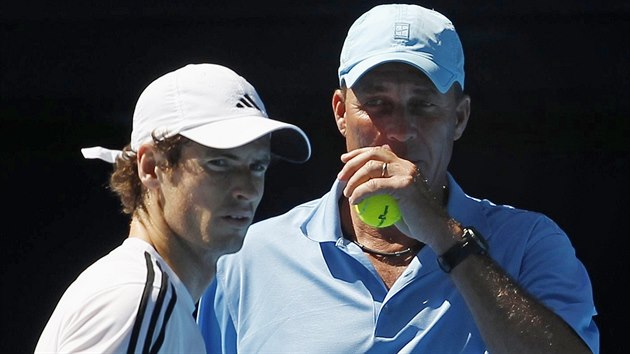 Ivan Lendl (vpravo) a Andy Murray na trninku v Melbourne.