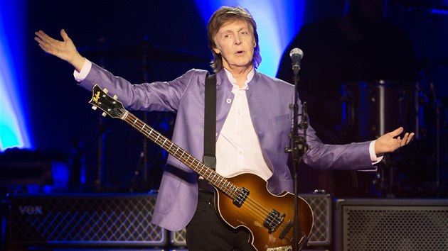 Paul McCartney na koncertu z turn One on One (16. ervna 2016, O2 arena, Praha)