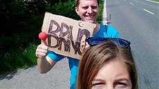 Robert Knebl ze Znojma cestuje s Martinou Duškovou autostopem k Černému moři. Robert Knebl ze Znojma cestuje s Martinou Duškovou autostopem k Černému moři.