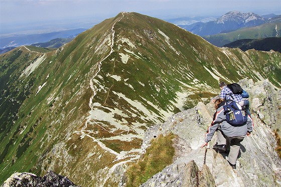 Stezka pes Ostrý Rohá smrem na Volovec