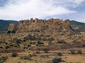 Hlavnm sdlem asasn v Srii se stal hrad Masjaf. Jeho trosky le asi 60 km...