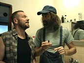 Filip Blaek a Jakub Kohk ve filmu Instalatr z Tuchlovic (2016)