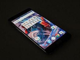 OnePlus 3 - detail