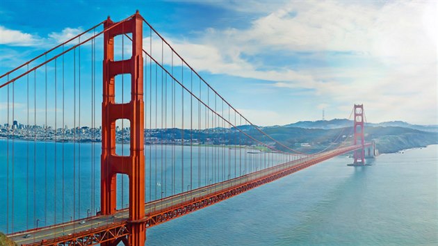 Po most Golden Gate v San Franciscu prv projd nov model Mulsanne od Bentley. Najdete ho?