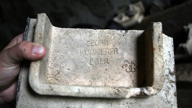 Nezdoben kachle z kamnsk dlny Georg Kummer