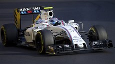 Valtteri Bottas na okruhu v ázerbájdánském Baku.