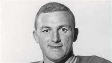Bill Masterton v 29 letech podlehl zraněním, která utrpěl v zápase NHL. Bill Masterton v 29 letech podlehl zraněním, která utrpěl v zápase NHL.
