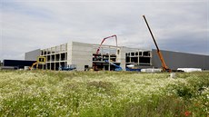 Vedle zatím osamoceného Decathlonu naproti Olympii v Modřicích roste obchodní... Vedle zatím osamoceného Decathlonu naproti Olympii v Modřicích roste obchodní...