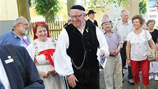 Odhalení pietního místa pipomínajícího osudy stovek po válce odsunutých Nmc,...