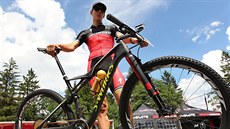 Jaroslav Kulhavý před tréninkem v dějišti MS horských kol v Novém Městě na... Jaroslav Kulhavý před tréninkem v dějišti MS horských kol v Novém Městě na...