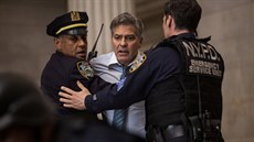 Geoge Clooney ve filmu Hra peněz Geoge Clooney ve filmu Hra peněz