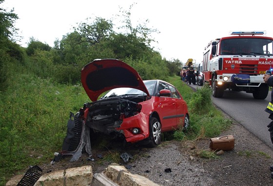 Tragickou nehodu u Starého Bydova nepeil spolujezdec. (2.7.2016)